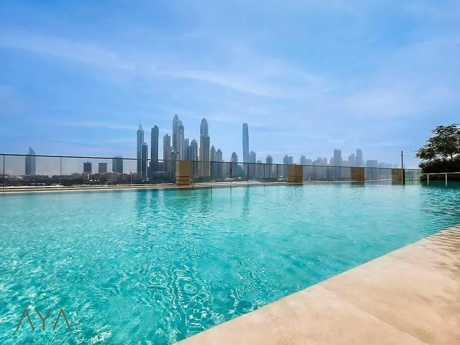 Luxurious 2-Br At Sunrise Bay, Emaar Beachfront Dubaj